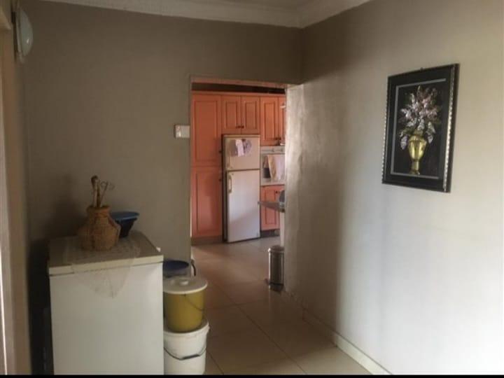 3 Bedroom Property for Sale in Jabavu Gauteng