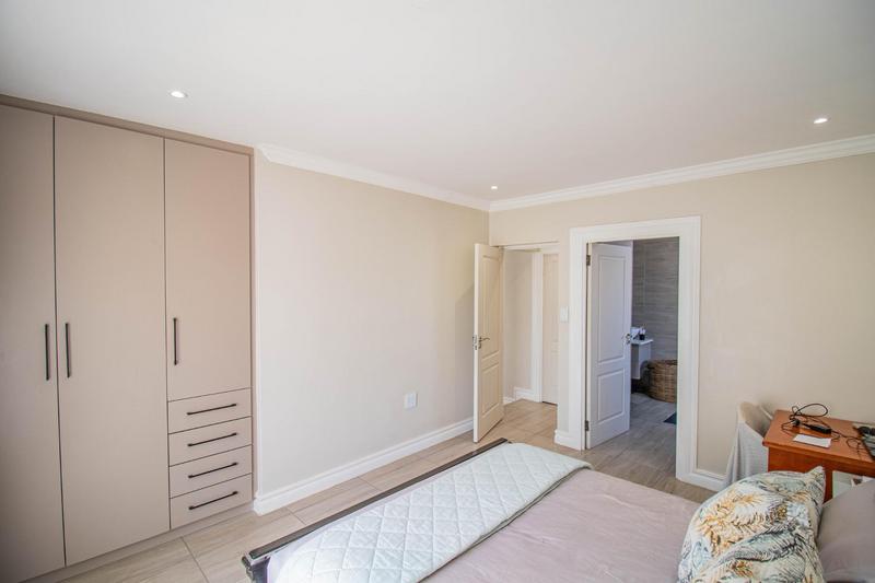 4 Bedroom Property for Sale in Blue Valley Golf Estate Gauteng
