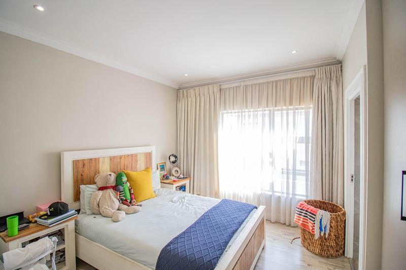 4 Bedroom Property for Sale in Blue Valley Golf Estate Gauteng
