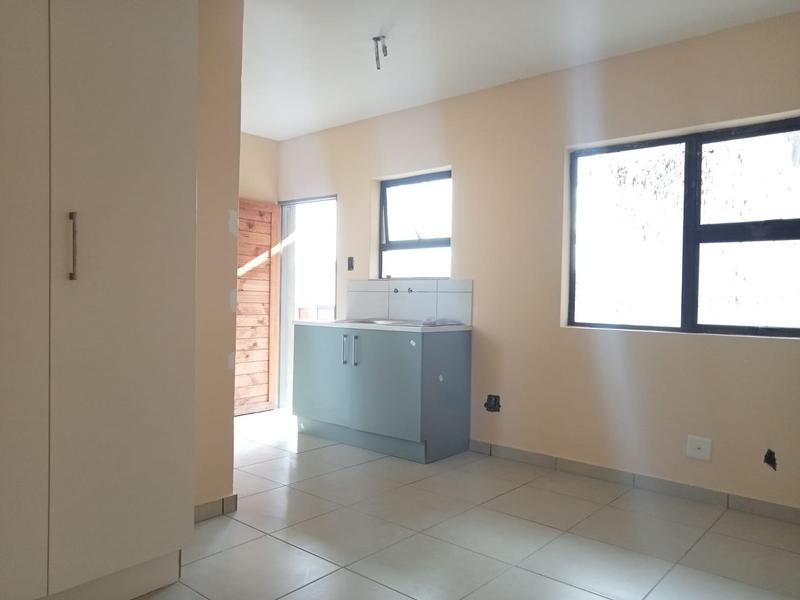 To Let 0 Bedroom Property for Rent in Orlando Gauteng