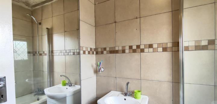 3 Bedroom Property for Sale in Randhart Gauteng