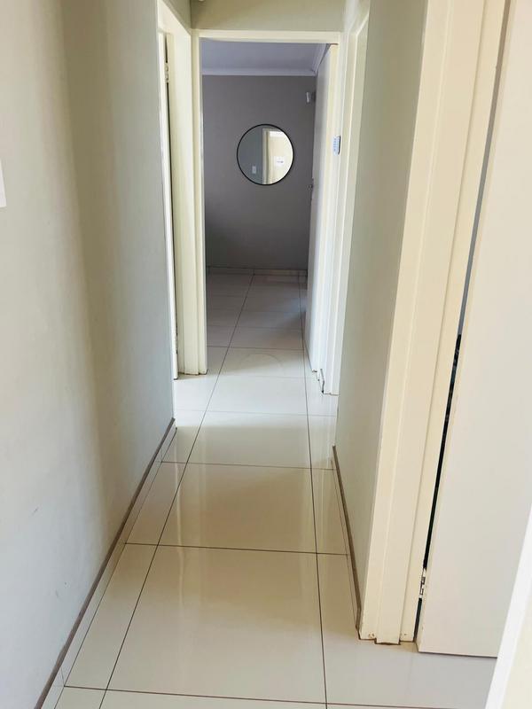 3 Bedroom Property for Sale in Dawn Park Gauteng