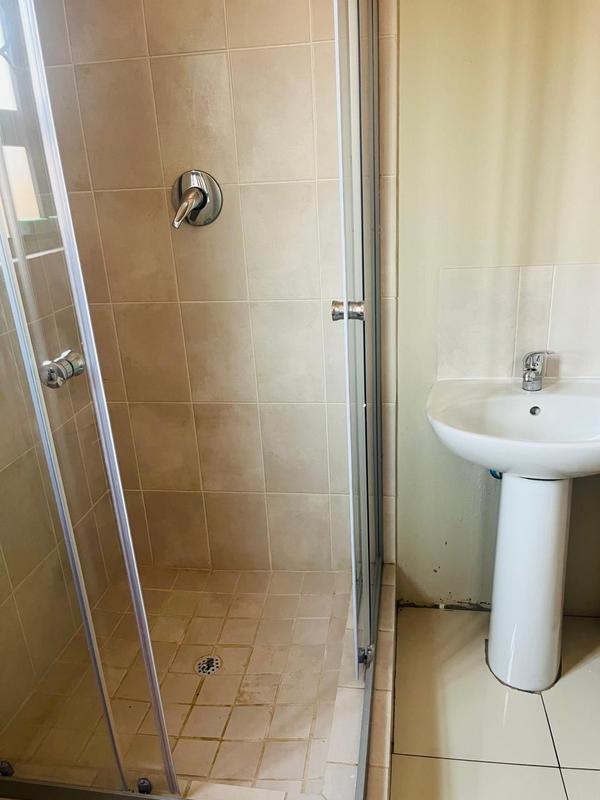 3 Bedroom Property for Sale in Dawn Park Gauteng