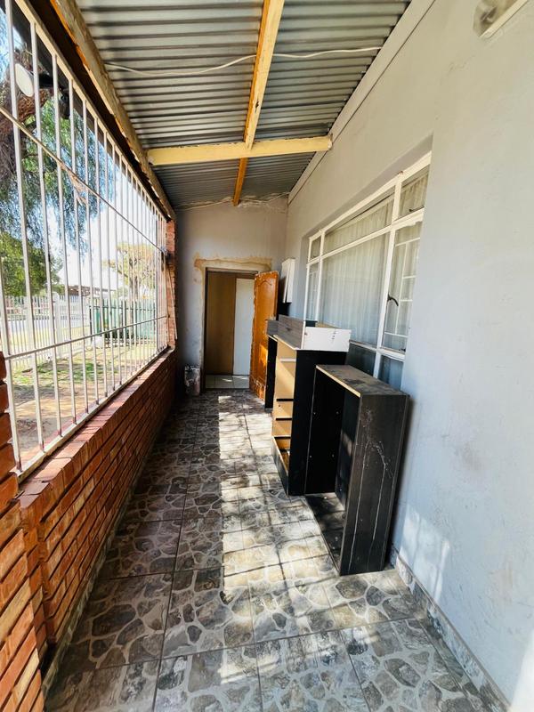 6 Bedroom Property for Sale in Benoni Central Gauteng