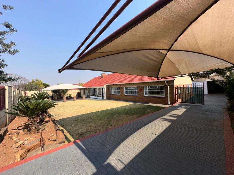 4 Bedroom Property for Sale in Marlands Gauteng