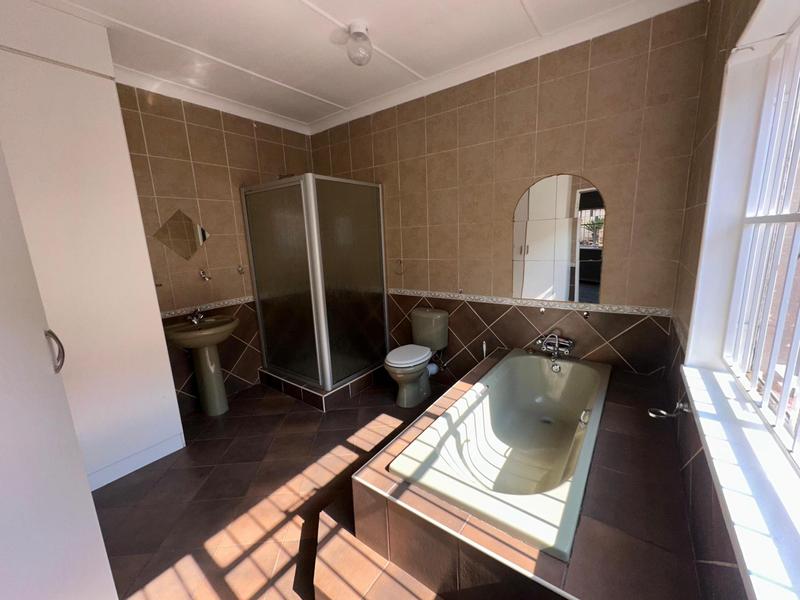 4 Bedroom Property for Sale in Marlands Gauteng