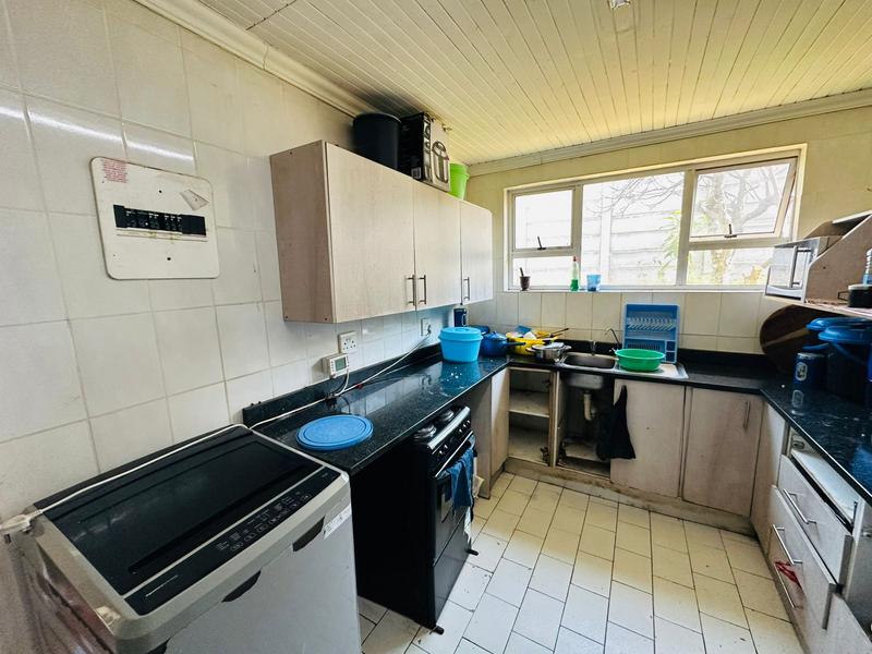 7 Bedroom Property for Sale in Primrose Gauteng