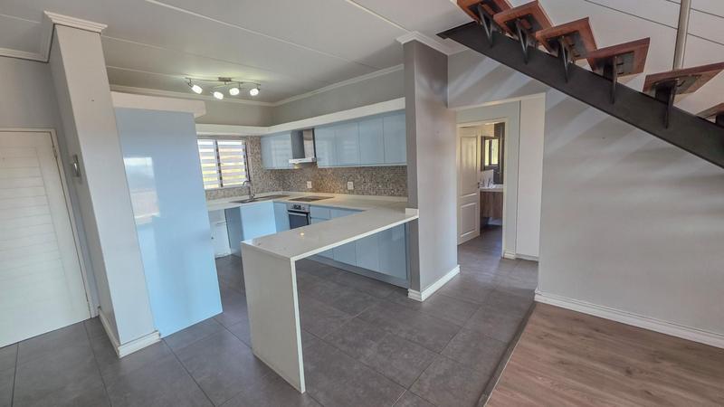 To Let 3 Bedroom Property for Rent in Sunninghill Gauteng
