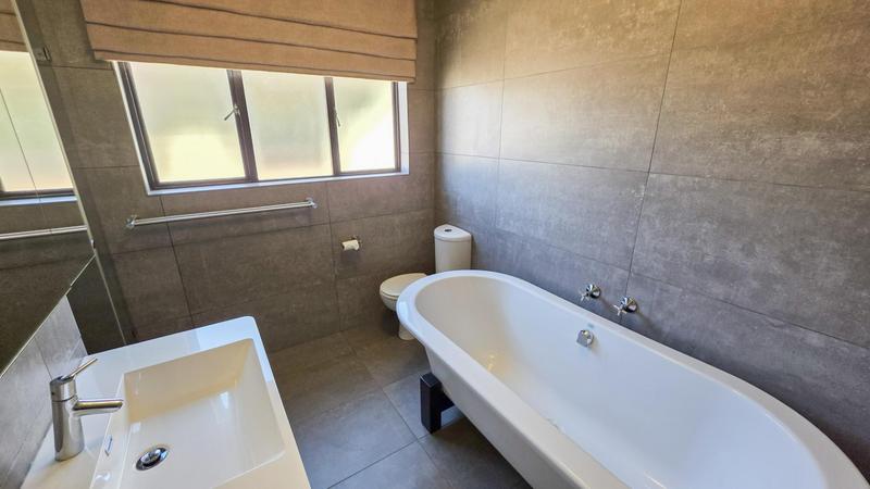 To Let 3 Bedroom Property for Rent in Sunninghill Gauteng
