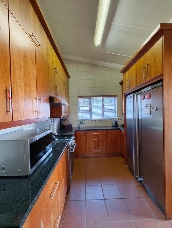 4 Bedroom Property for Sale in Menlo Park Gauteng