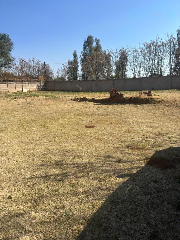 To Let 3 Bedroom Property for Rent in Eldoraigne Gauteng
