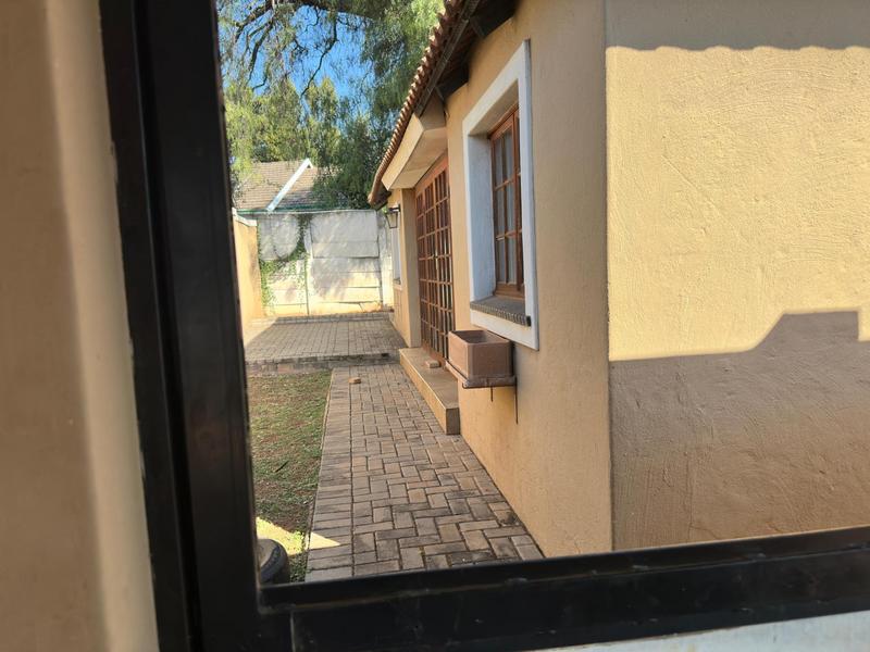 To Let 3 Bedroom Property for Rent in Eldoraigne Gauteng