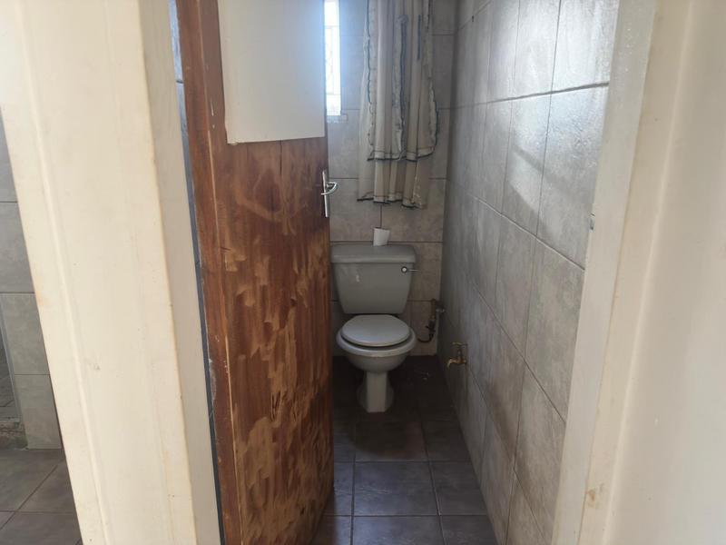 To Let 2 Bedroom Property for Rent in Laudium Gauteng
