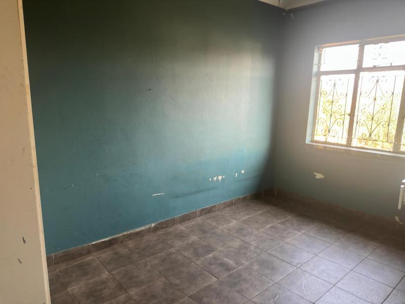 To Let 2 Bedroom Property for Rent in Laudium Gauteng