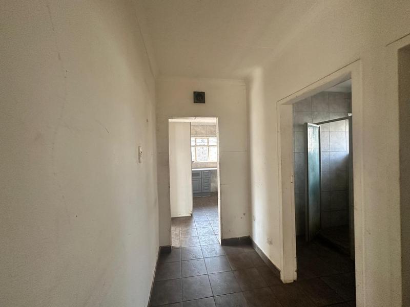 To Let 2 Bedroom Property for Rent in Laudium Gauteng