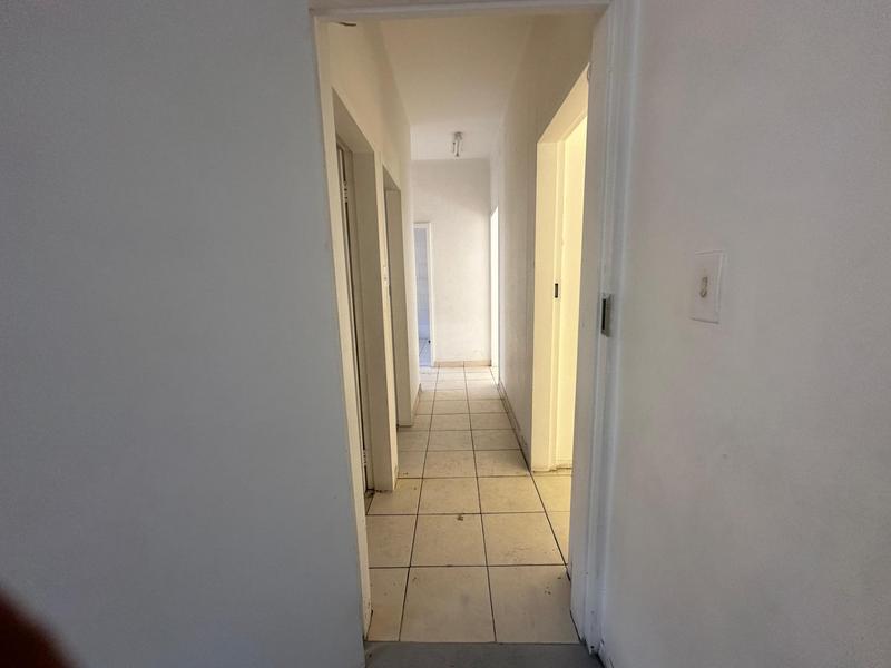 To Let 2 Bedroom Property for Rent in Laudium Gauteng