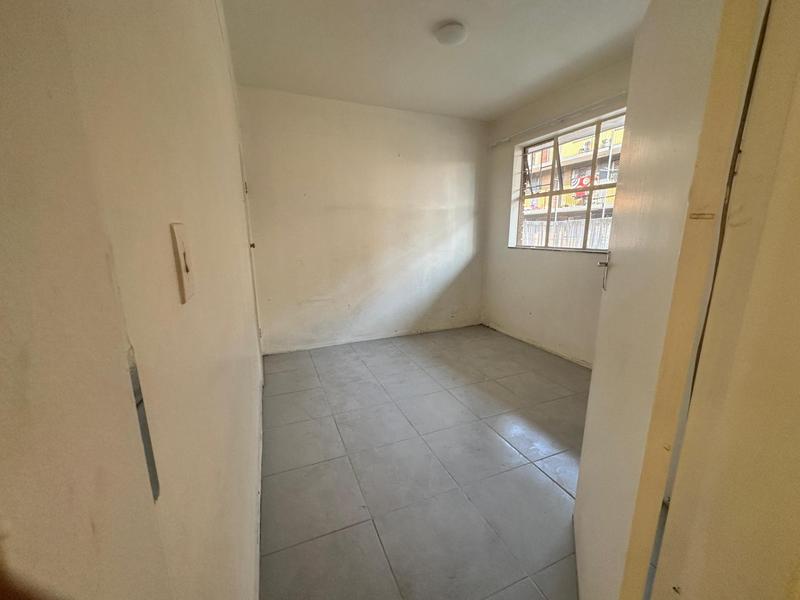 To Let 2 Bedroom Property for Rent in Laudium Gauteng