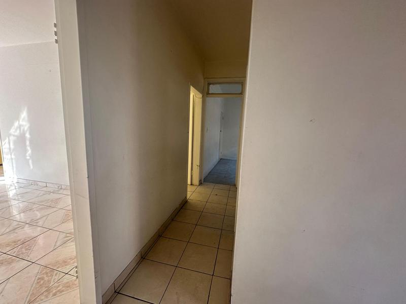 To Let 2 Bedroom Property for Rent in Laudium Gauteng