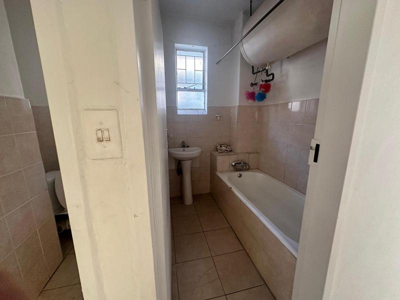 To Let 2 Bedroom Property for Rent in Laudium Gauteng