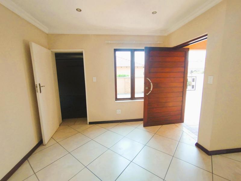 3 Bedroom Property for Sale in Jansenpark Gauteng