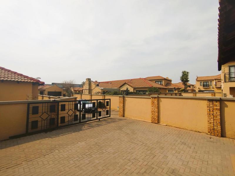 3 Bedroom Property for Sale in Jansenpark Gauteng