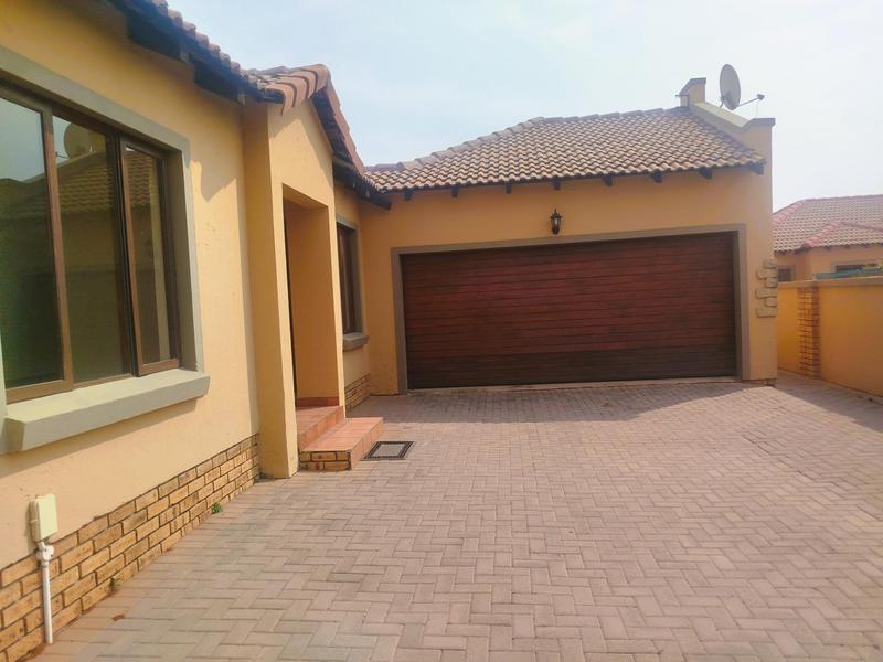 3 Bedroom Property for Sale in Jansenpark Gauteng