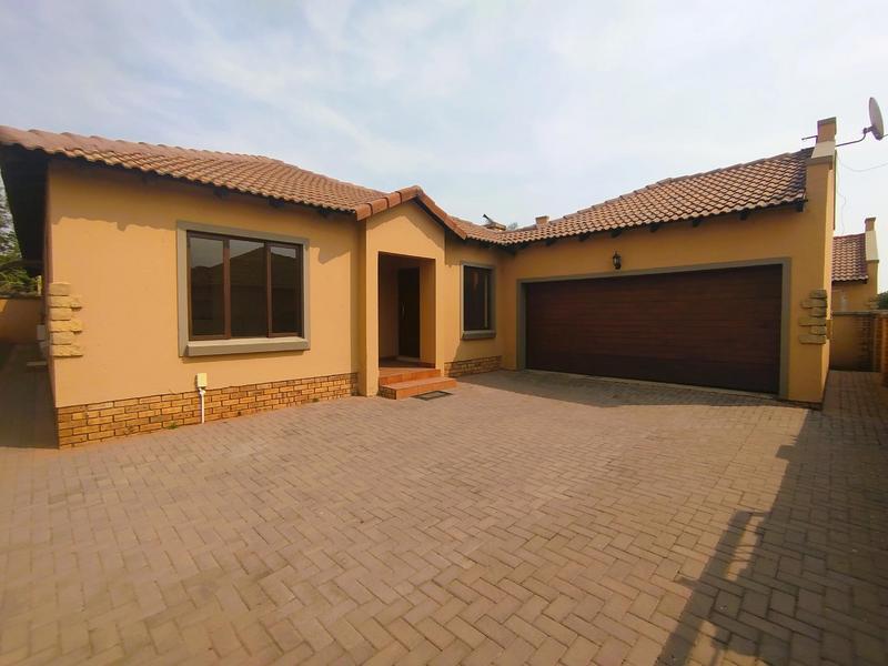 3 Bedroom Property for Sale in Jansenpark Gauteng