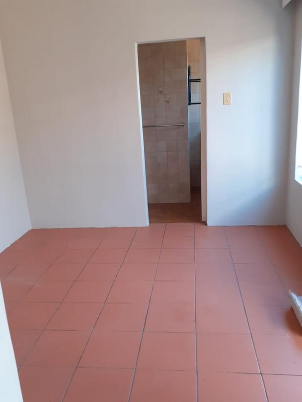 To Let 1 Bedroom Property for Rent in Primrose Hill Gauteng