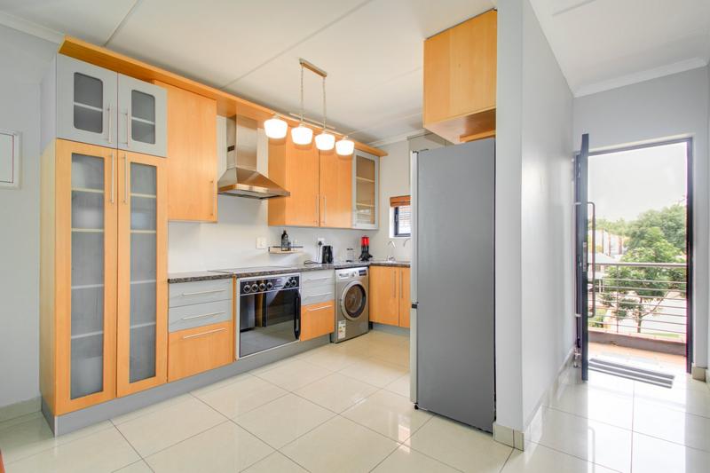 To Let 2 Bedroom Property for Rent in Sandown Gauteng
