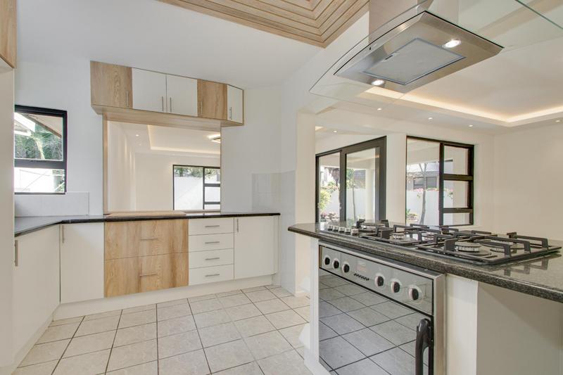 To Let 3 Bedroom Property for Rent in Dainfern Golf Estate Gauteng