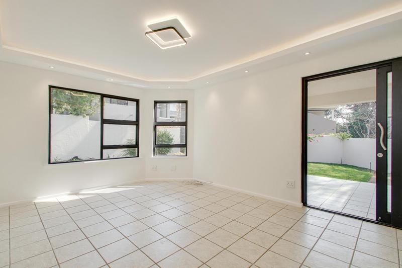 To Let 3 Bedroom Property for Rent in Dainfern Golf Estate Gauteng