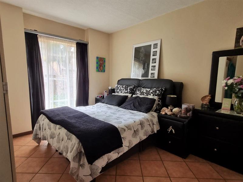 To Let 2 Bedroom Property for Rent in Mooikloof Ridge Gauteng