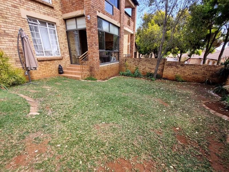 To Let 2 Bedroom Property for Rent in Mooikloof Ridge Gauteng