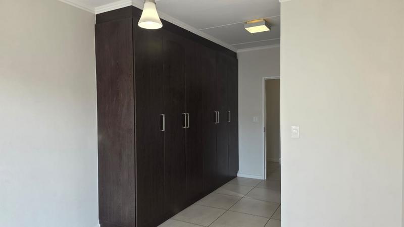 2 Bedroom Property for Sale in Kyalami Hills Gauteng