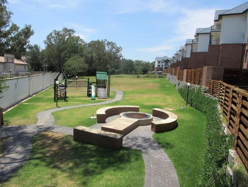 2 Bedroom Property for Sale in Kyalami Hills Gauteng