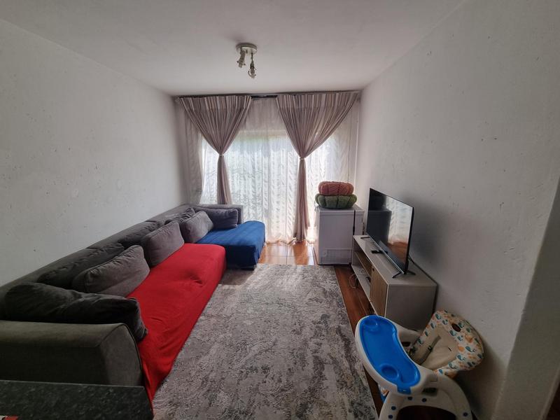 2 Bedroom Property for Sale in Heuwelsig Estate Gauteng