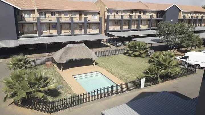 2 Bedroom Property for Sale in Greenhills Ext 3 Gauteng