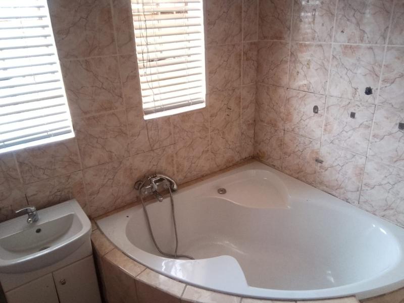 3 Bedroom Property for Sale in Vanderbijlpark SE 1 Gauteng