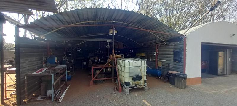 Commercial Property for Sale in Three Rivers Gauteng