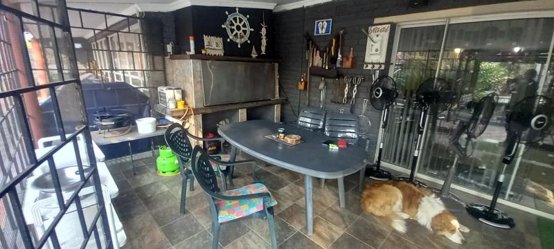 Commercial Property for Sale in Three Rivers Gauteng