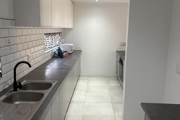 3 Bedroom Property for Sale in Allens Nek Gauteng