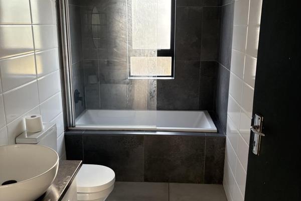 3 Bedroom Property for Sale in Allens Nek Gauteng