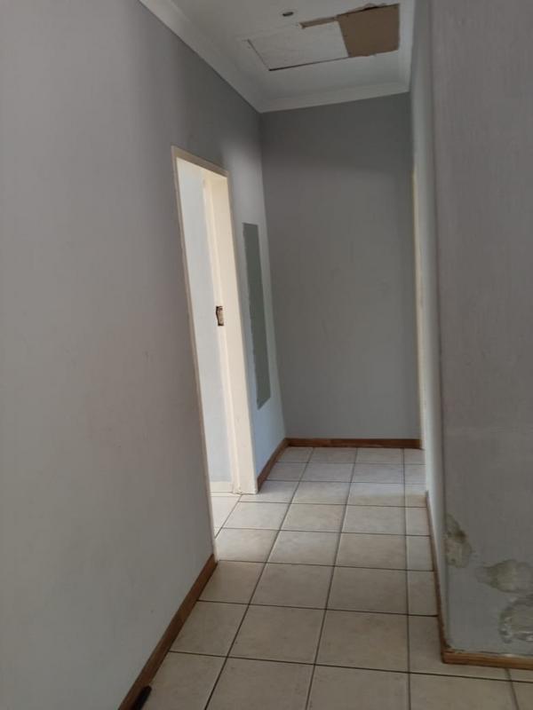 To Let 1 Bedroom Property for Rent in Mayberry Park Gauteng
