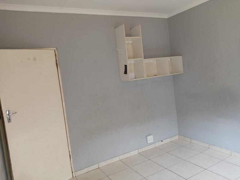 To Let 1 Bedroom Property for Rent in Mayberry Park Gauteng