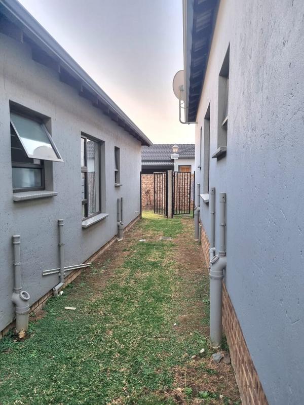 3 Bedroom Property for Sale in Parkrand Gauteng