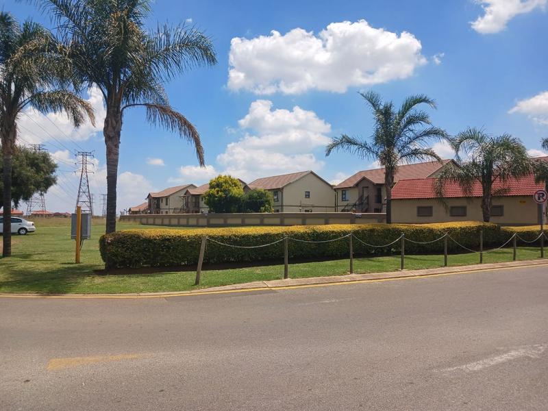 3 Bedroom Property for Sale in Parkrand Gauteng