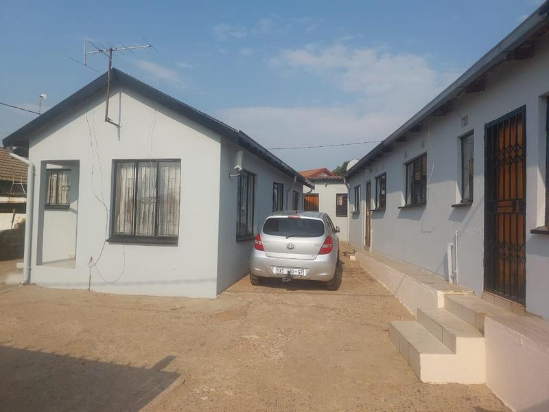 To Let 1 Bedroom Property for Rent in Ebony Park Gauteng