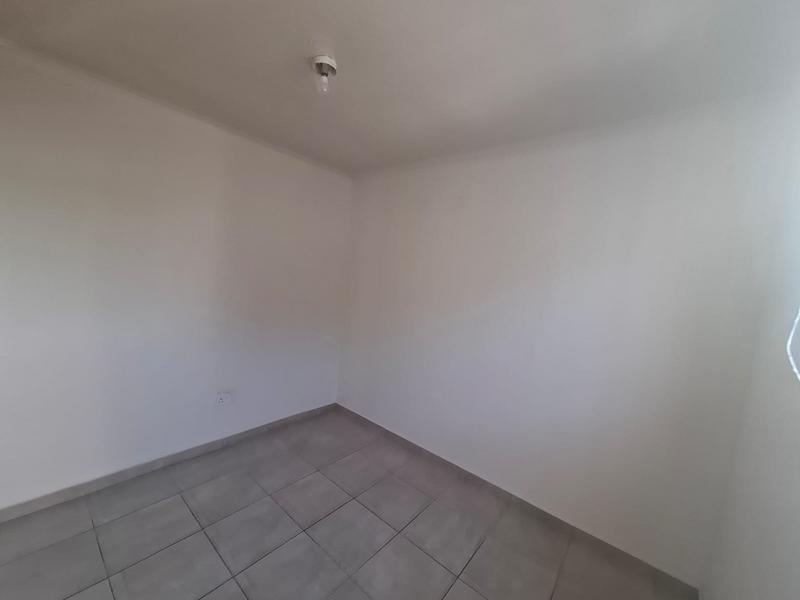 To Let 1 Bedroom Property for Rent in Ebony Park Gauteng