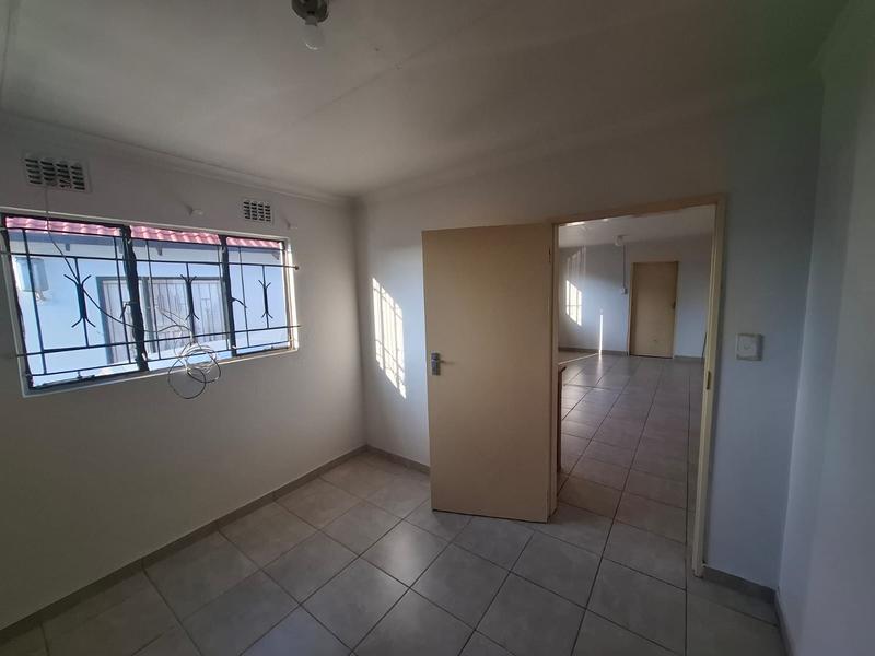 To Let 1 Bedroom Property for Rent in Ebony Park Gauteng
