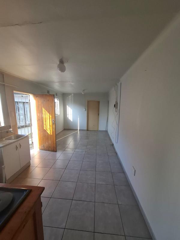 To Let 1 Bedroom Property for Rent in Ebony Park Gauteng